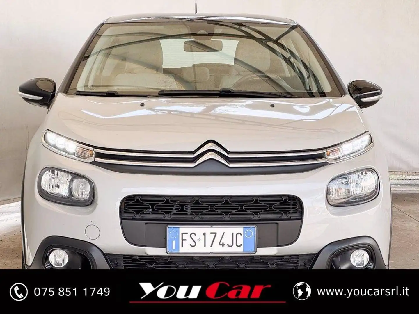 Citroen C3 1.2 puretech shine s&s 83cv neopatentati Beige - 2