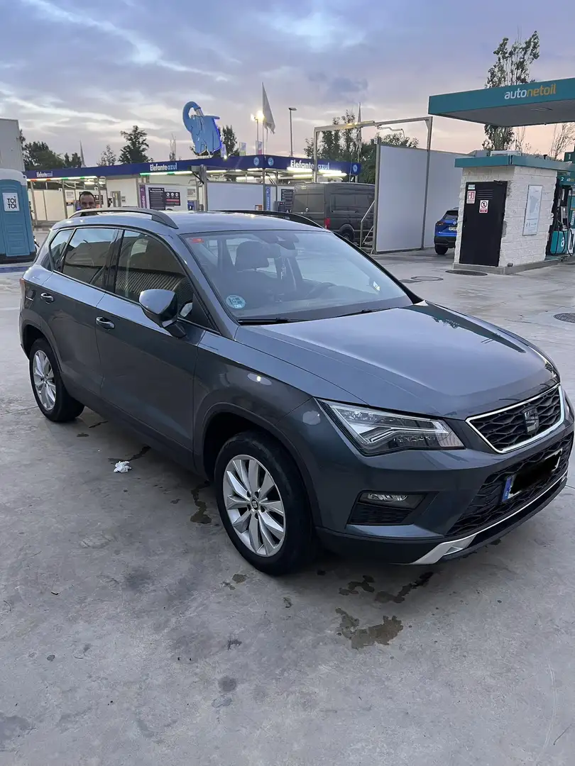 SEAT Ateca 1.6 TDI CR Ecomotive Style Gris - 1