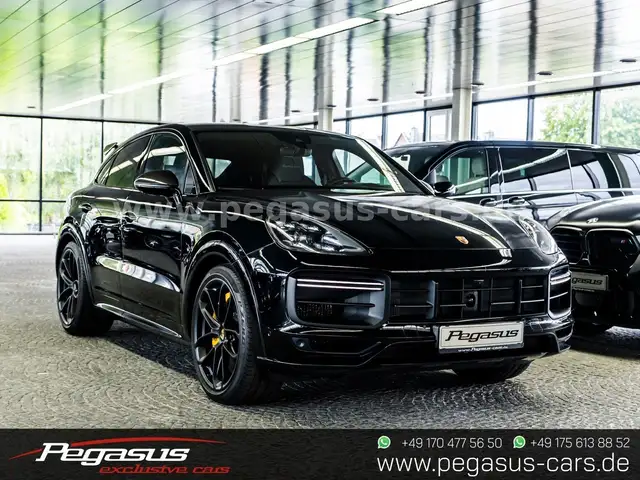 Porsche Cayenne view 5