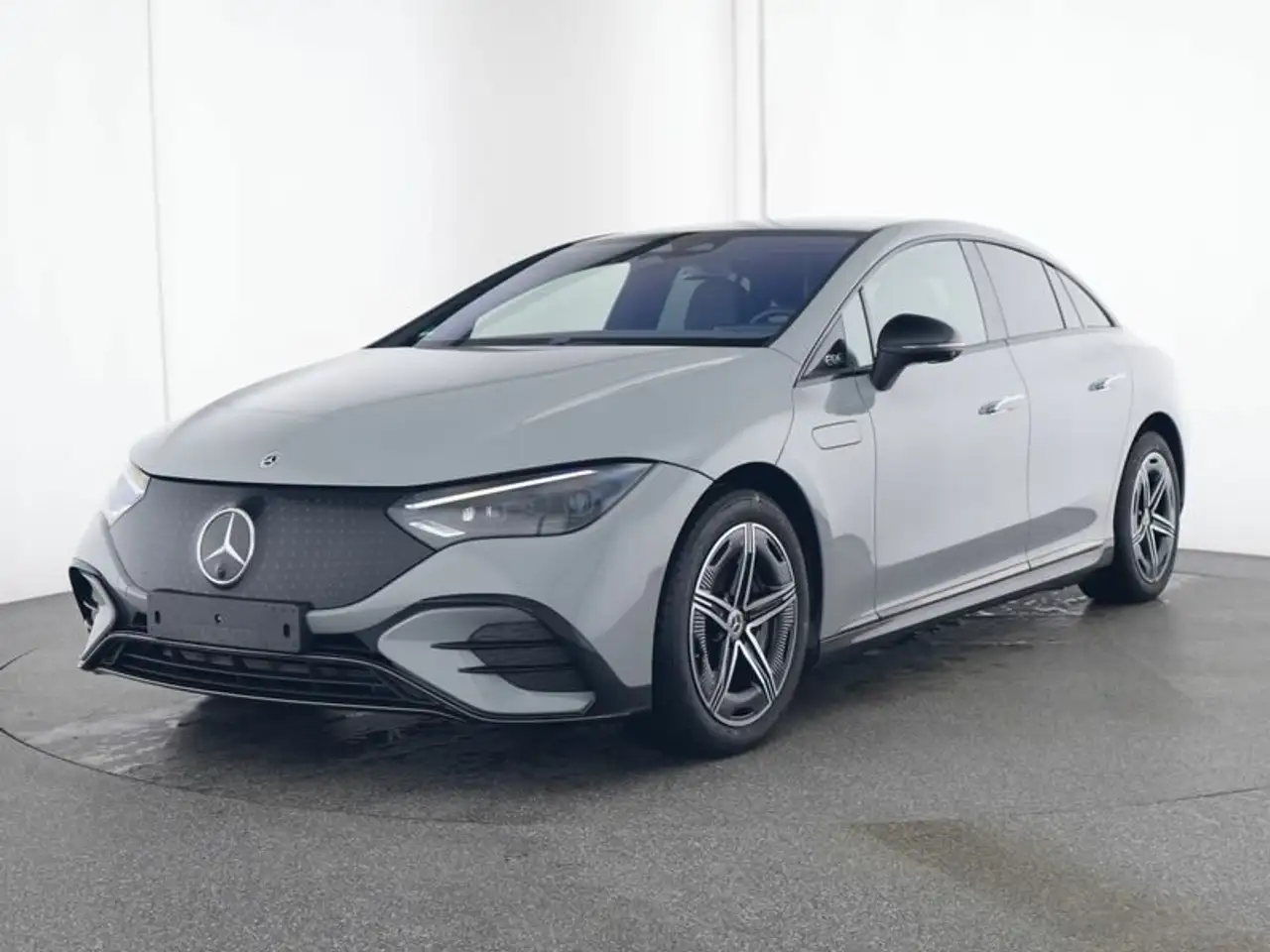 Mercedes-Benz EQE 350
