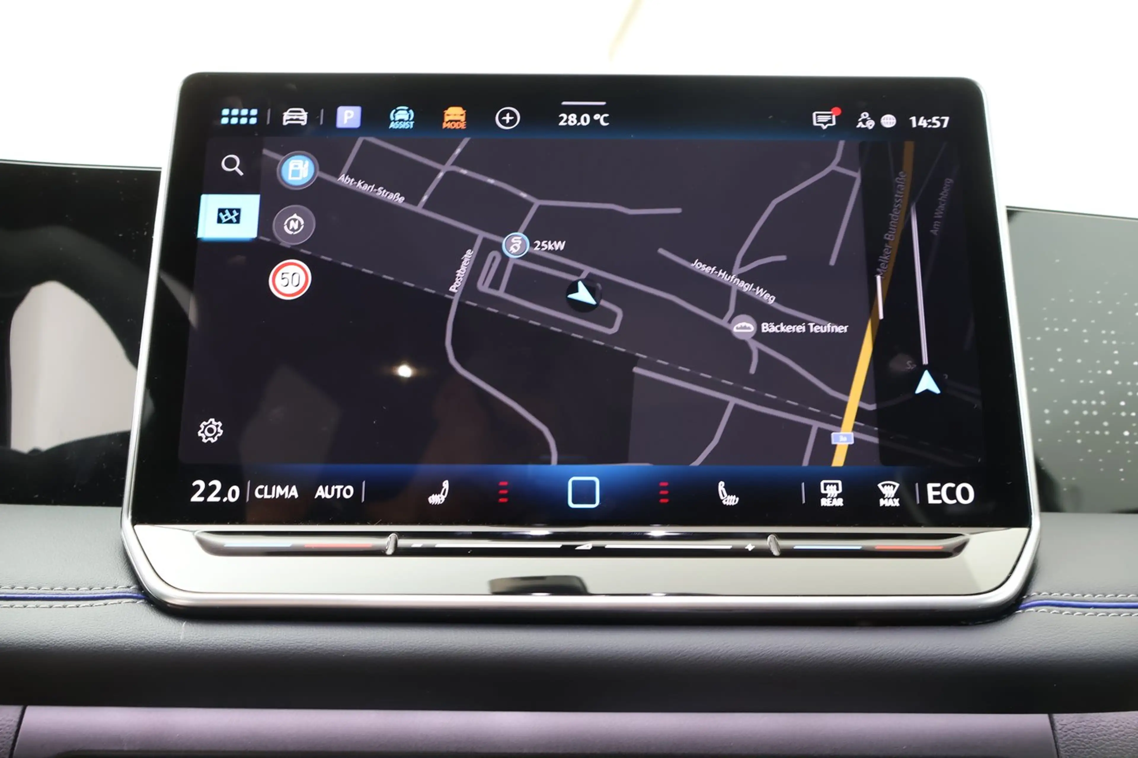 Volkswagen Tiguan Sport eHybrid DSG 150 kW — photo 7