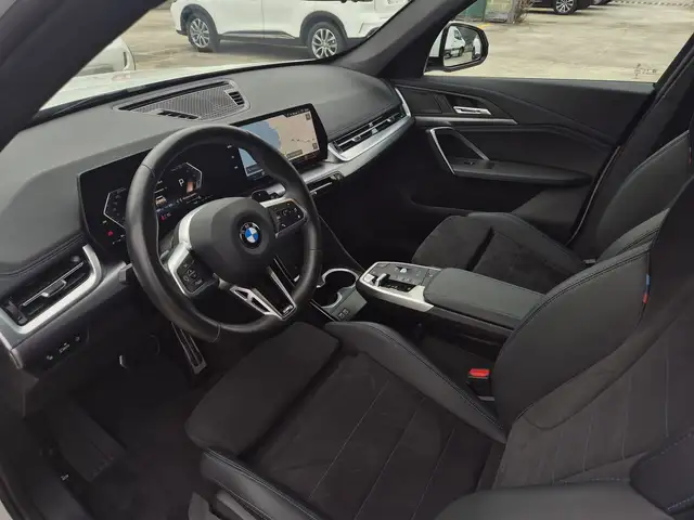 BMW X1 view 10