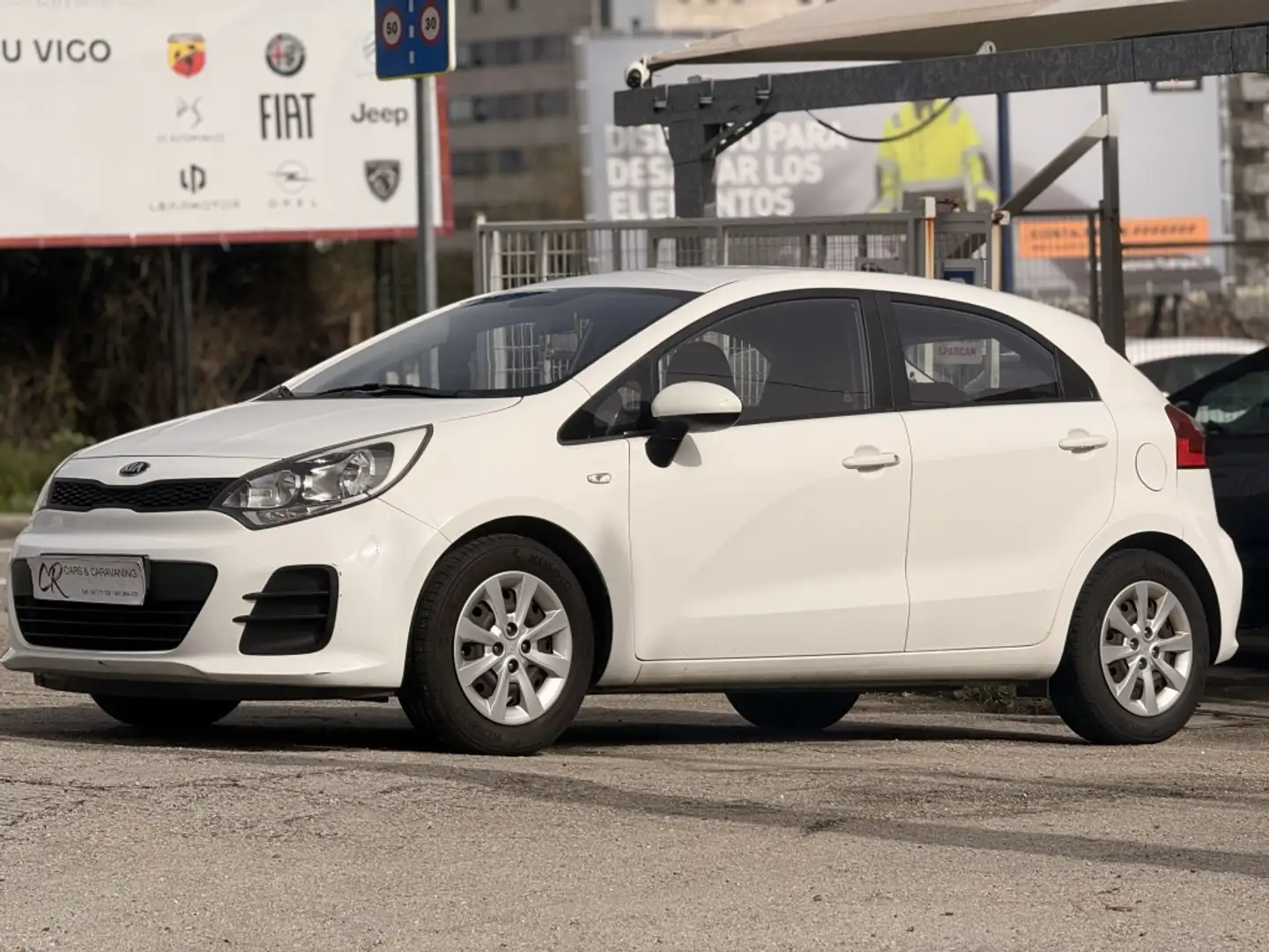 Kia Rio 1.2 Concept Blanco - 1