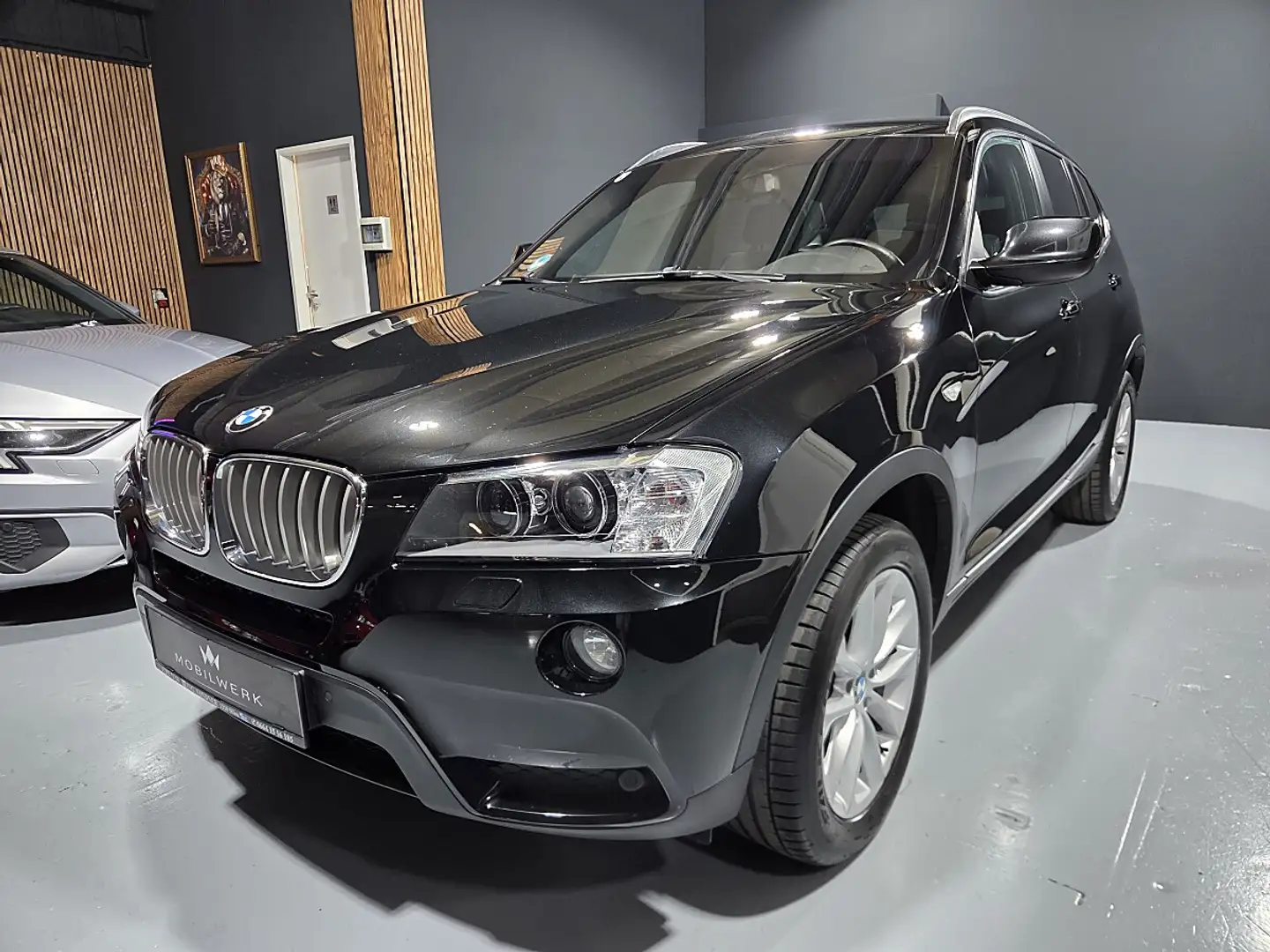 BMW X3 xDrive30d Aut. * Service gepflegt * Schwarz - 2
