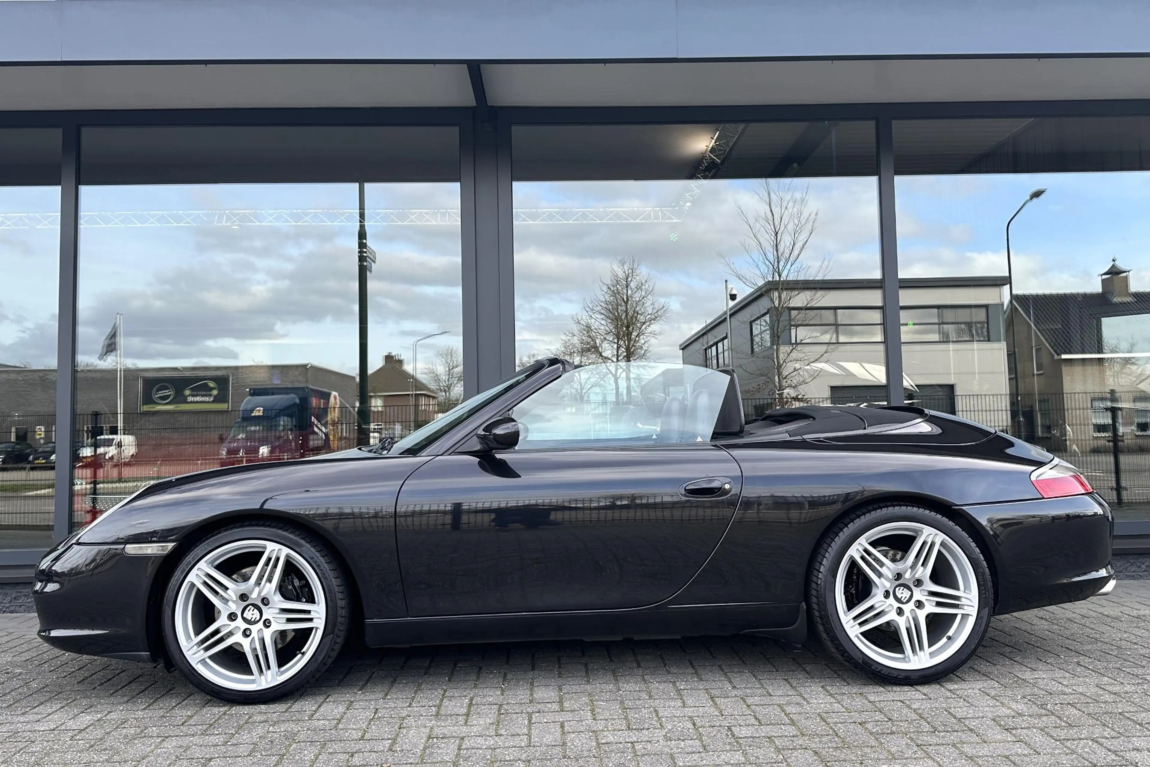 Porsche 996 Cabrio 3.6 Carrera 996.2 Nederlandse auto / Hardto — photo 7