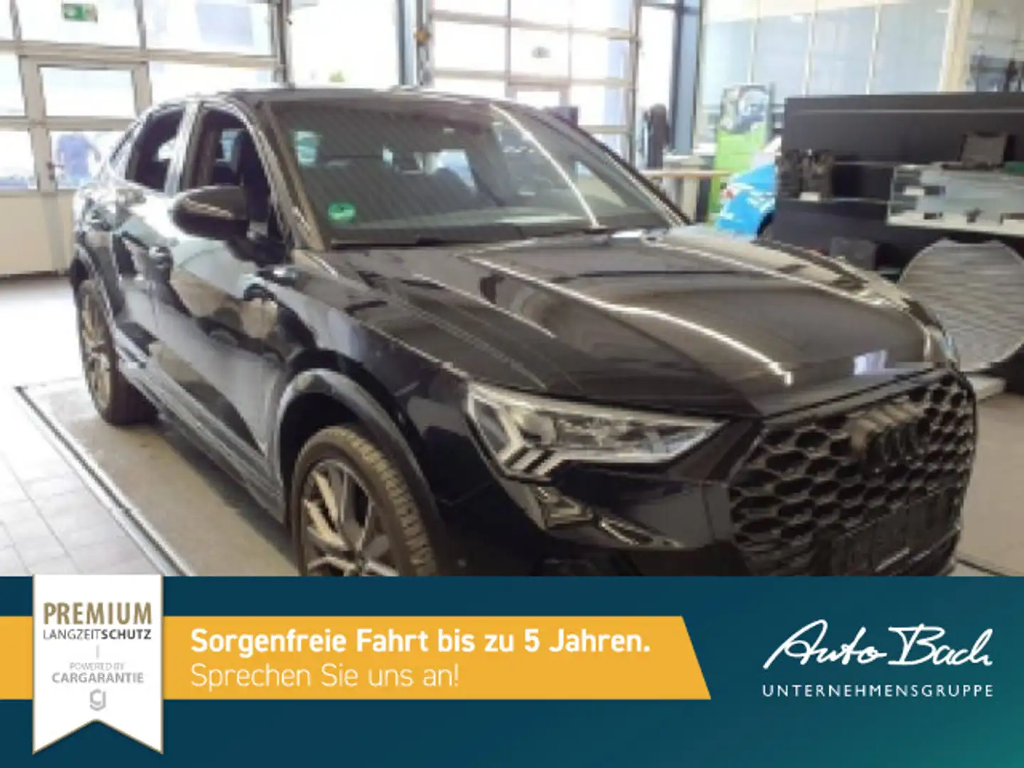 Audi Q3 S line 45TFSI e Stronic Navi LED AC Schwarz - 2