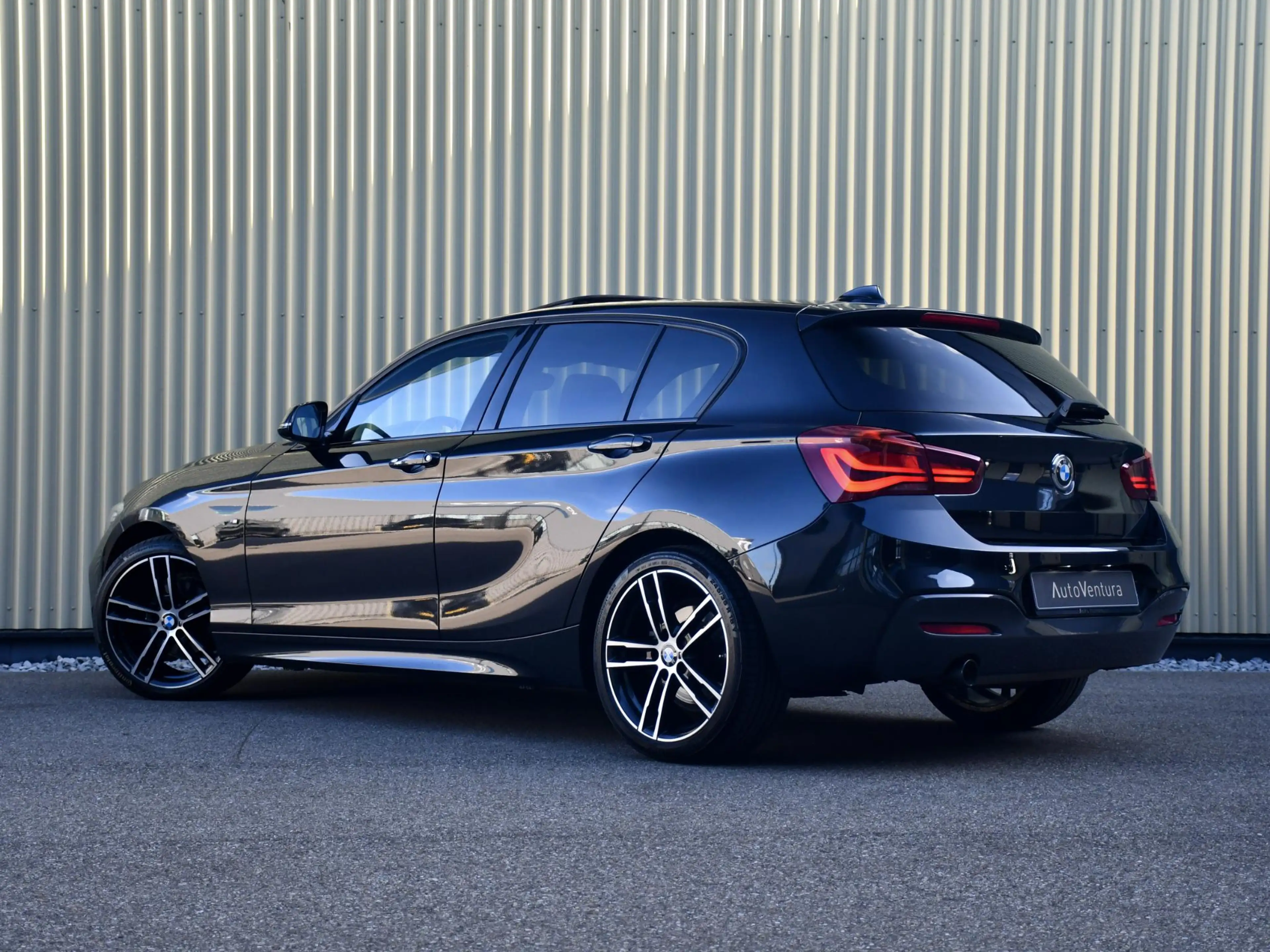 BMW 118 1-serie 118i Corporate Lease High Executive | M Sp — photo 13