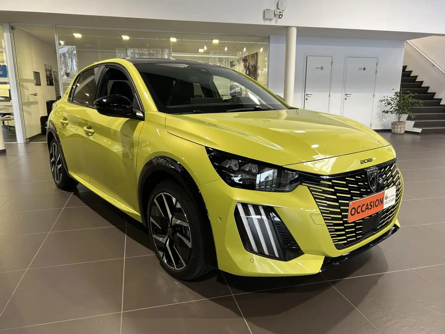 Peugeot e-208 e-208 51 kWh GT Jaune - 1