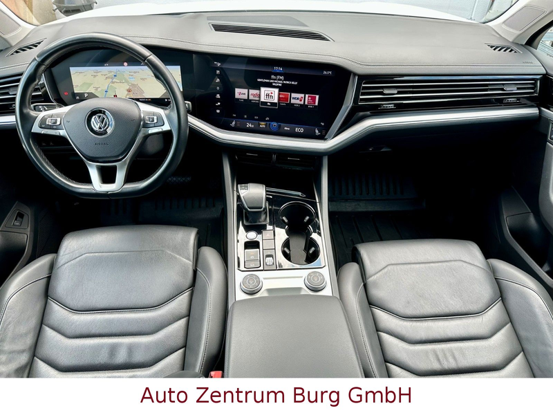 Volkswagen Touareg 3.0 TDI V6 Elegance 4Motion HUD Leder — photo 9