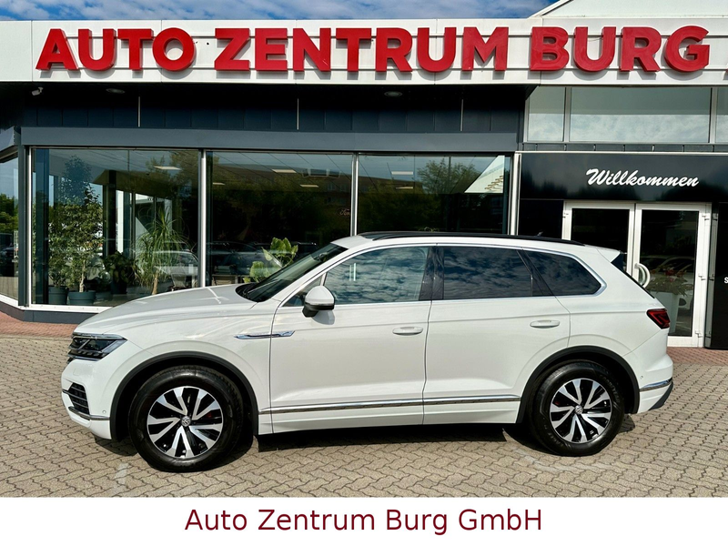 Volkswagen Touareg 3.0 TDI V6 Elegance 4Motion HUD Leder