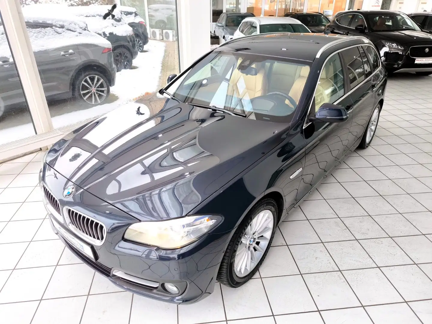 BMW 530 d*Luxury Line*BMW Individual*AHK* Bleu - 2