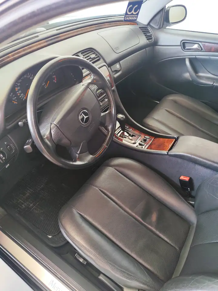 Mercedes-Benz CLK 320 Coupe 320 Elegance ASI, foto 4