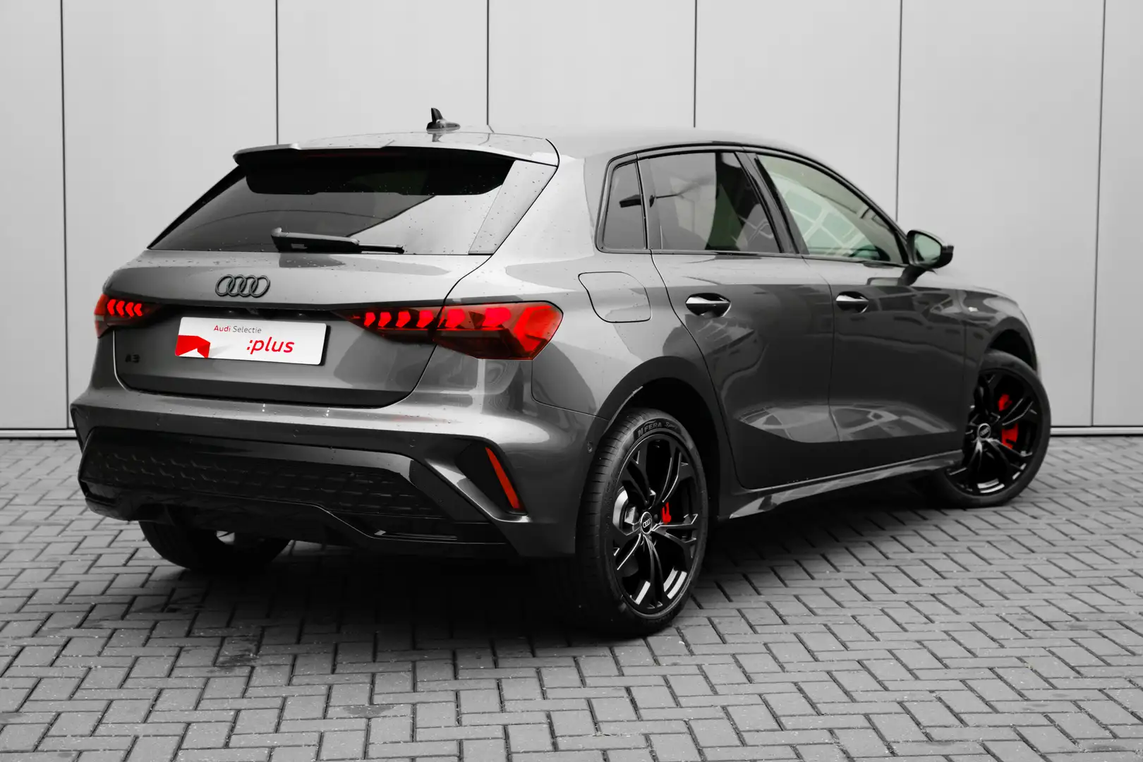 Audi A3 Sportback 45 TFSI e S edition Competition 272PK | - 2