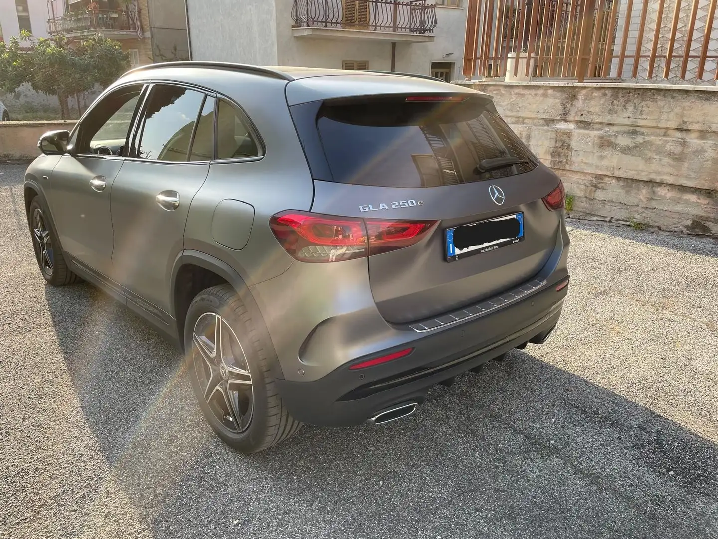 Mercedes-Benz GLA 250 GLA-H247 2020 e phev (eq-power) Premium auto Gris - 2