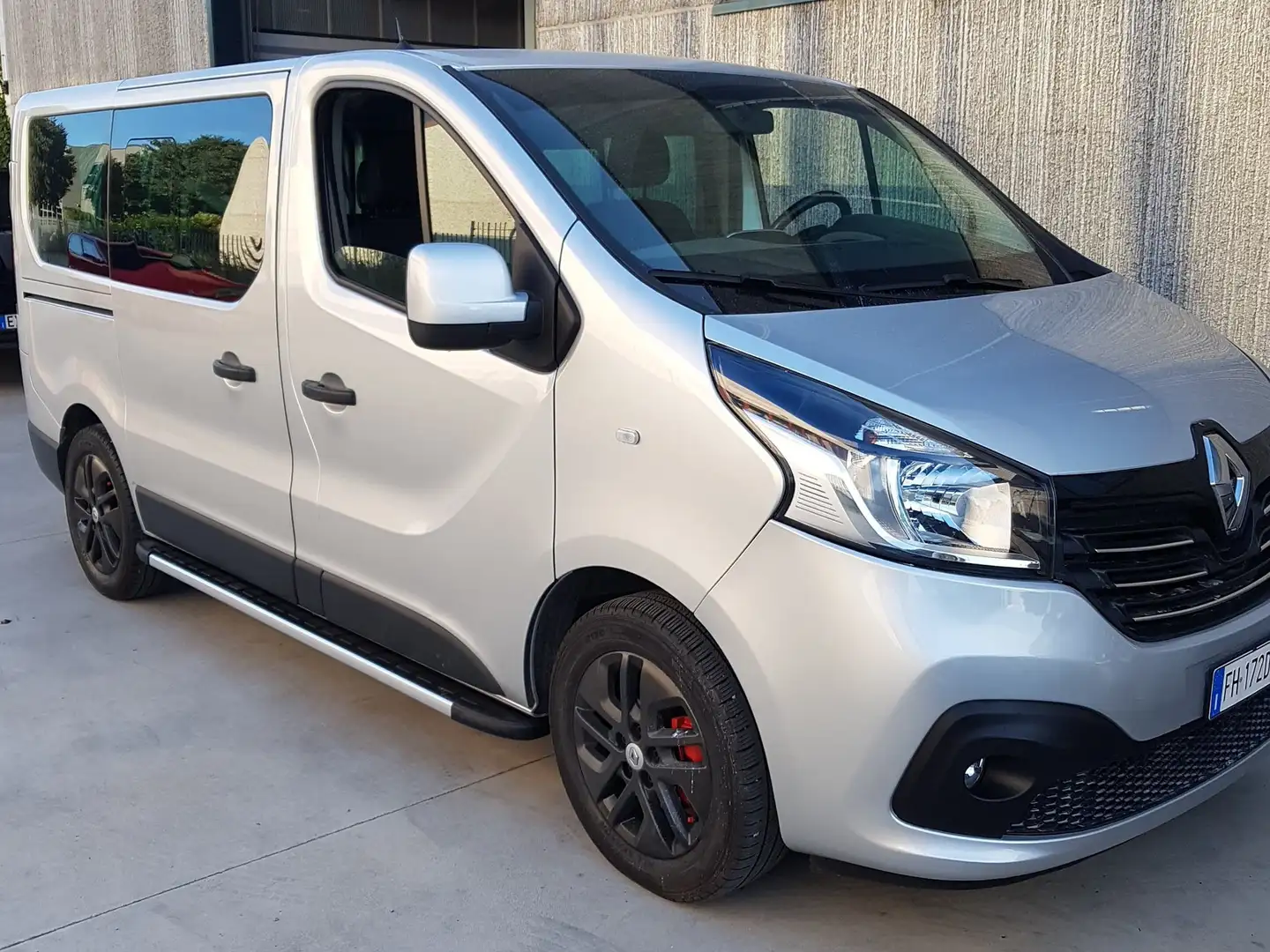 Renault Trafic 1.6 125 cv - 1