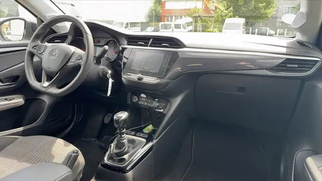 Opel Corsa view 10