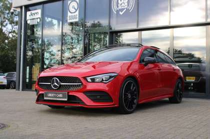 Mercedes-Benz CLA 180 180 Shooting Break Night Pakket AMG Line Panoramad