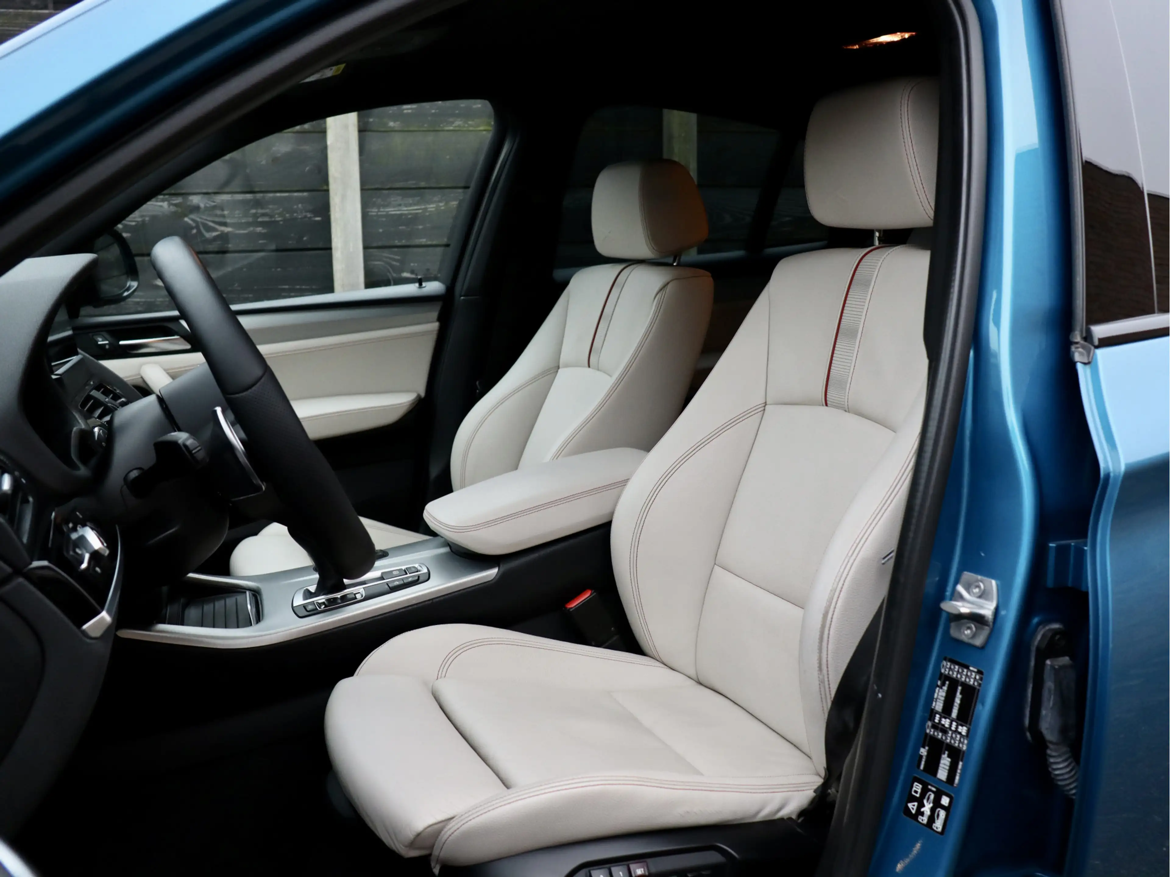 BMW X4 M40i Centennial High Executive | CarPlay | MOOISTE — photo 11