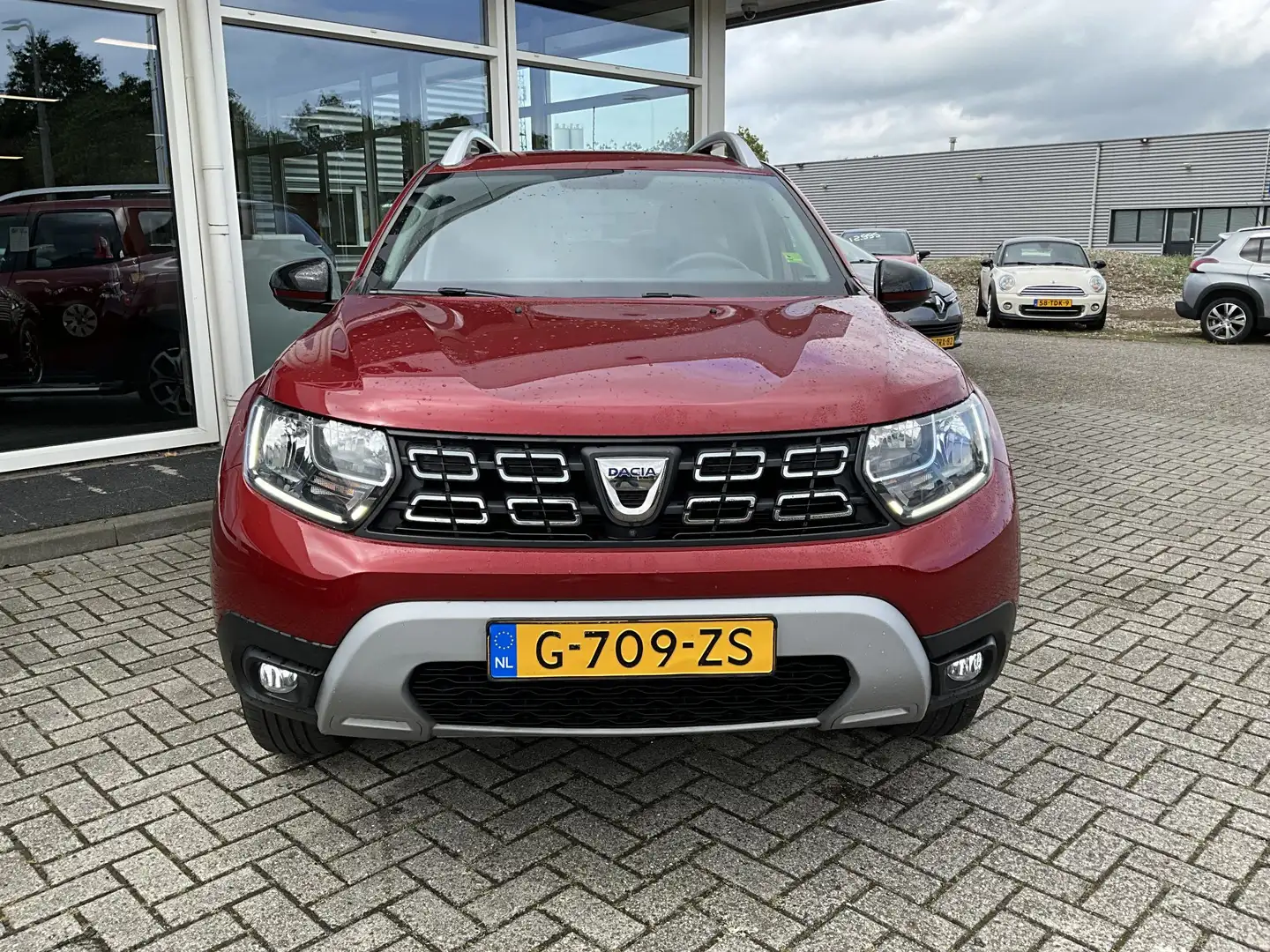 Dacia Duster 1.3 TCe Tech Road 150pk 1500KG Trekgewicht Rood - 2