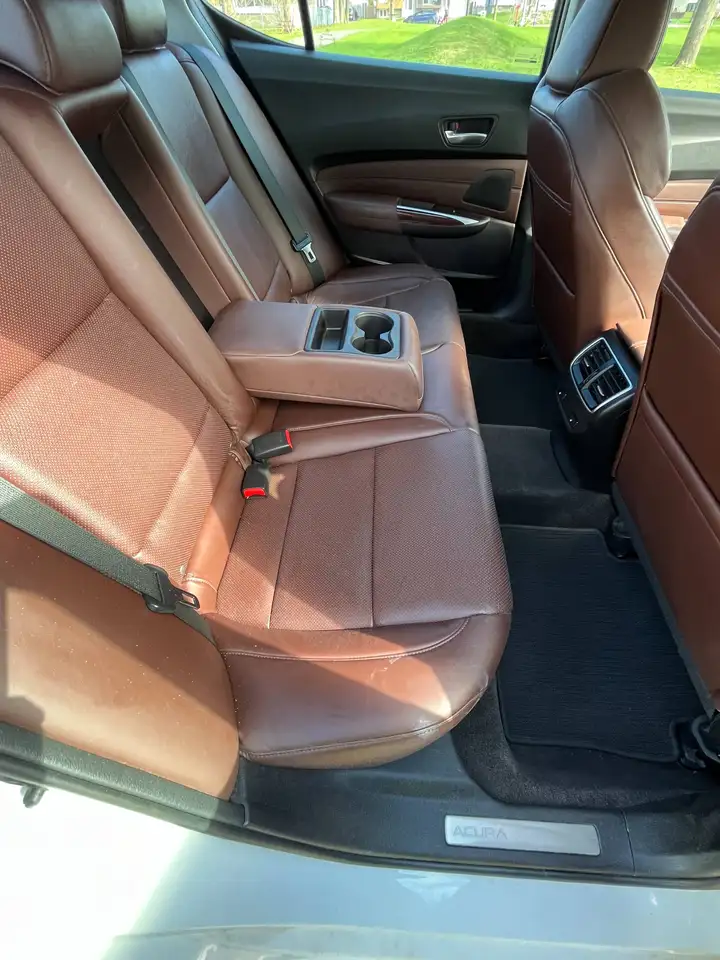 Acura TLX снимка Acura TLX