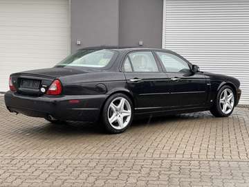 4.2 Executive