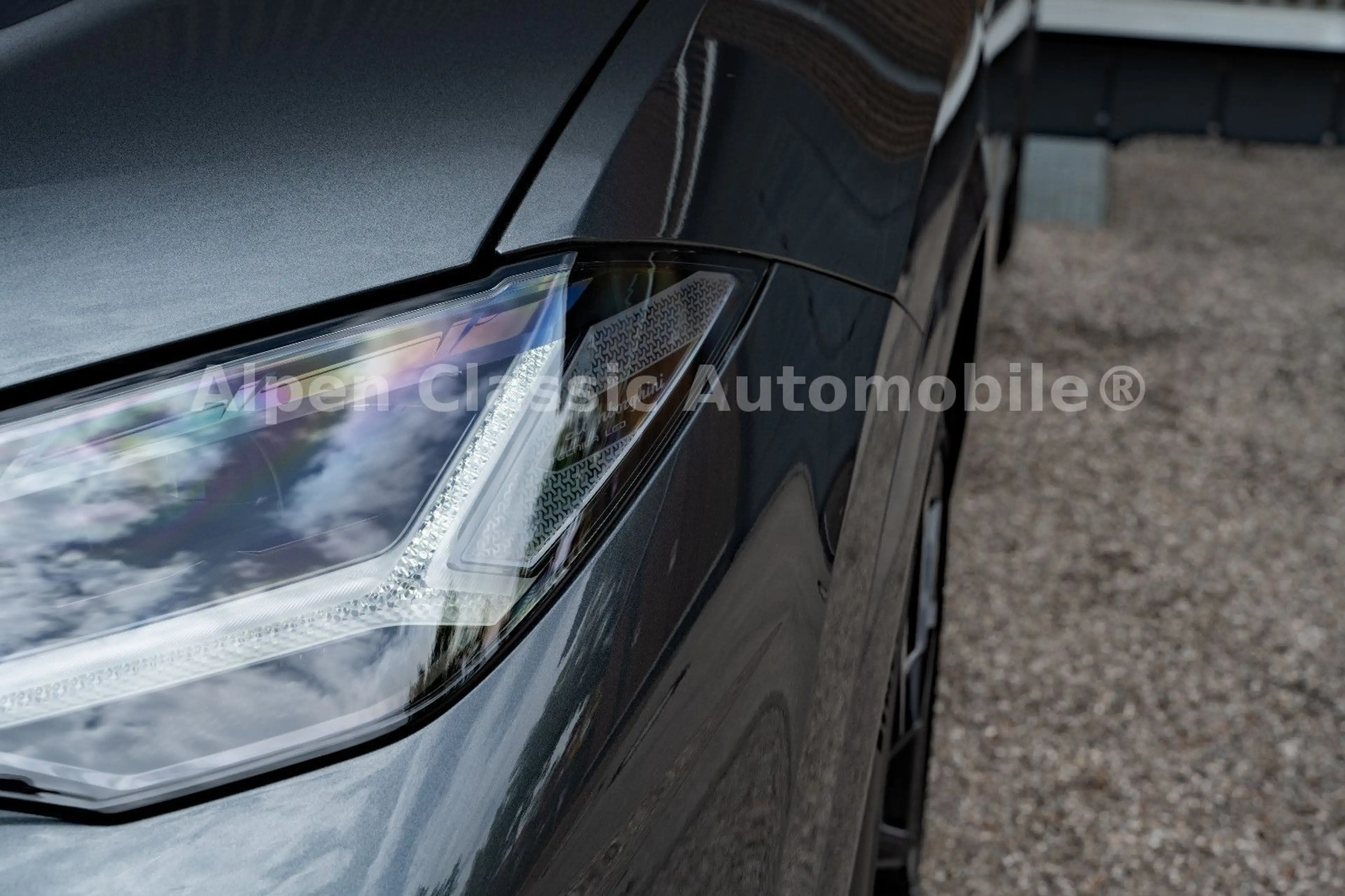 Lamborghini Urus S Panorama, B&O, Carbon — photo 13