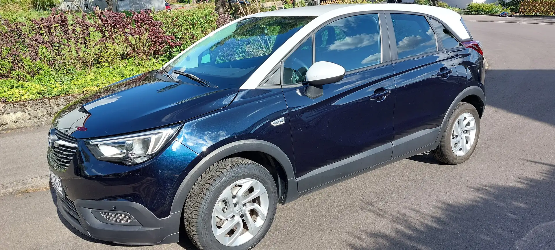 Opel Crossland X 1.2 ECOTEC Start/Stop Edition Blau - 1