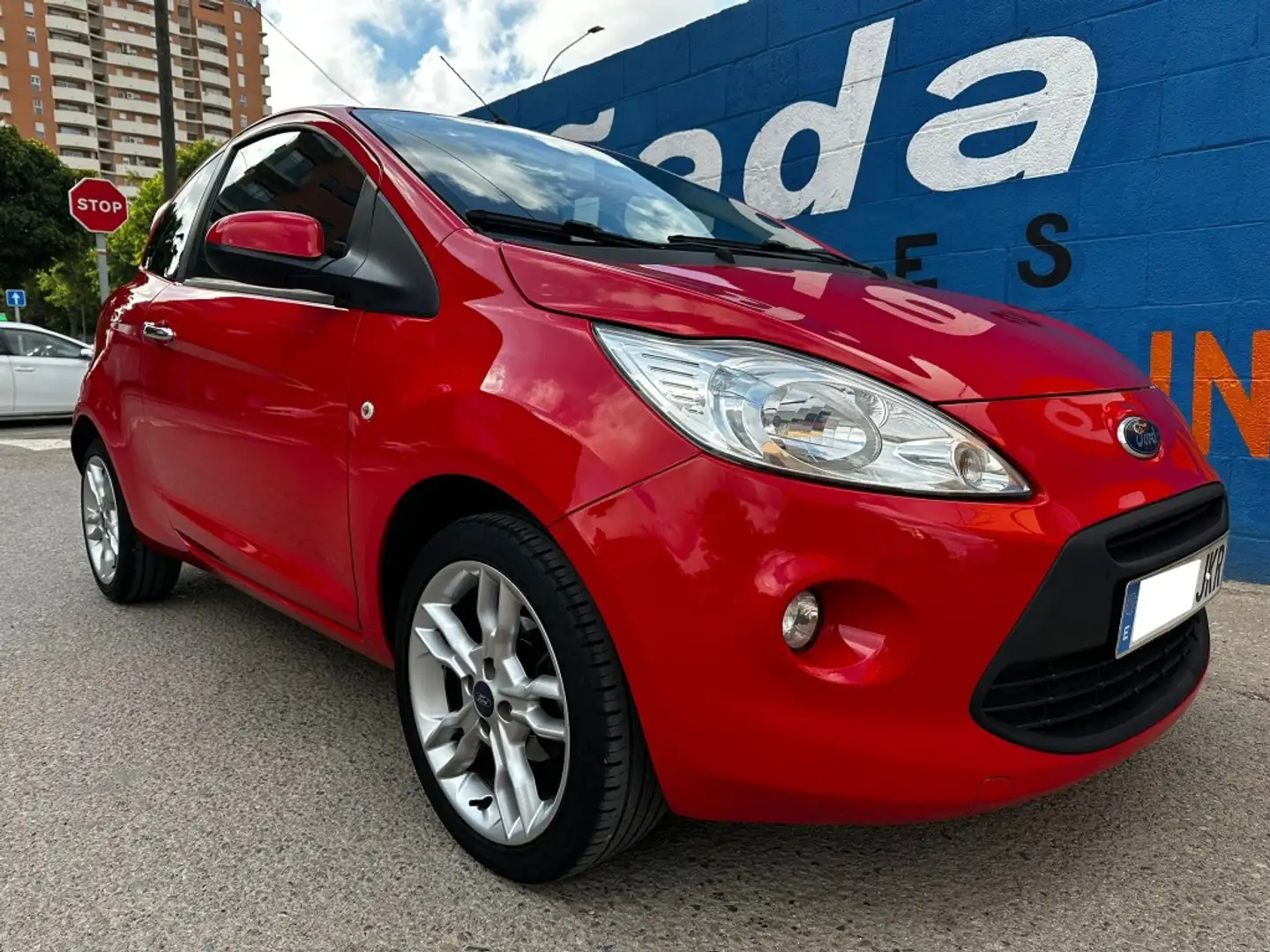 Ford Ka/Ka+ 1.20 Auto-S&S Black & White Edition Rojo - 2