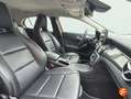 Mercedes-Benz GLA 180 Rojo - thumbnail 24
