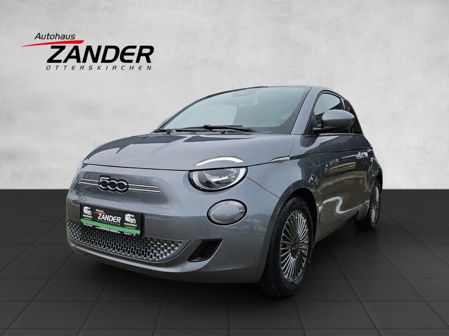 Fiat 500 e Icon Panoramadach,Navi,Rückfahrkamera Grijs - 1