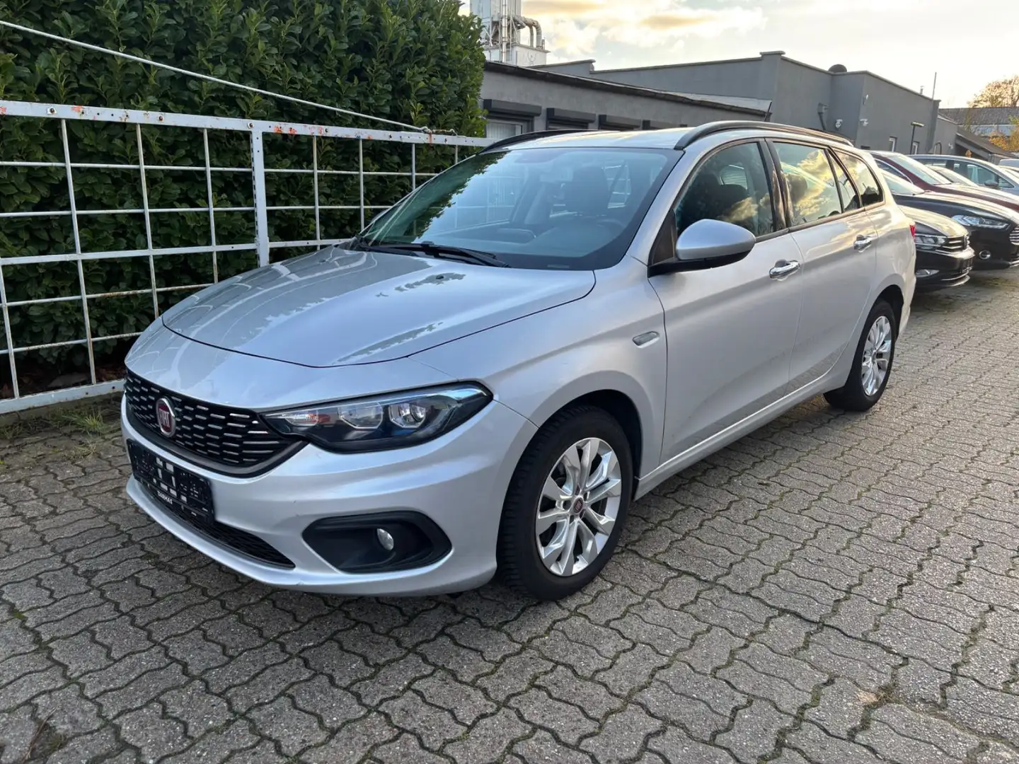 Fiat Tipo Lounge AUTOMAT. KAMERA CARPLAY Argent - 1