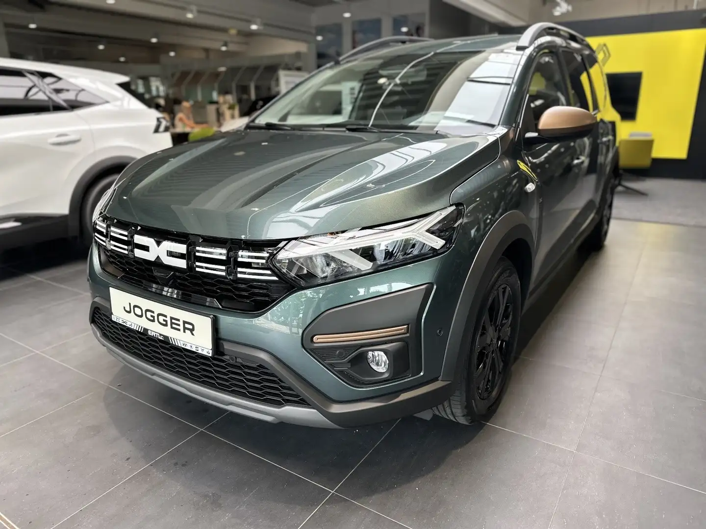 Dacia Jogger Extreme+ ECO-G 100 Vert - 1