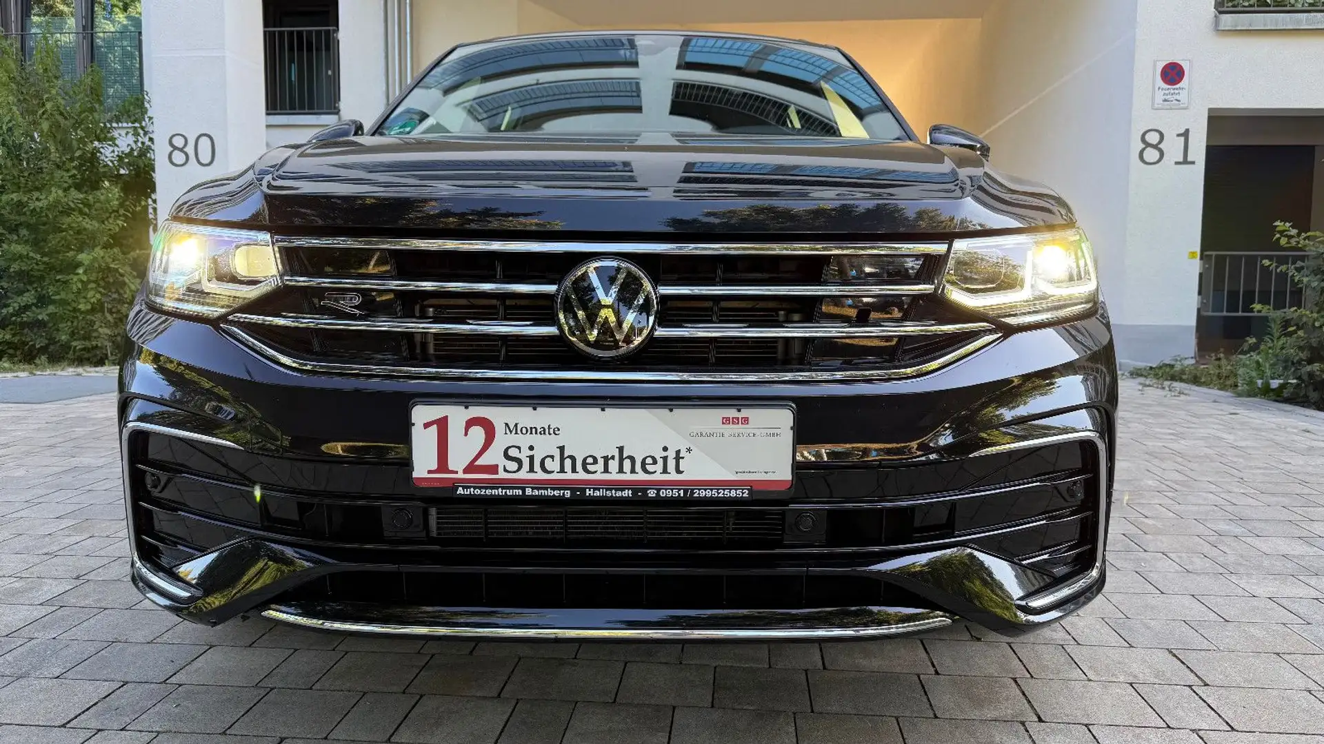 Volkswagen Tiguan R-Line Zwart - 2