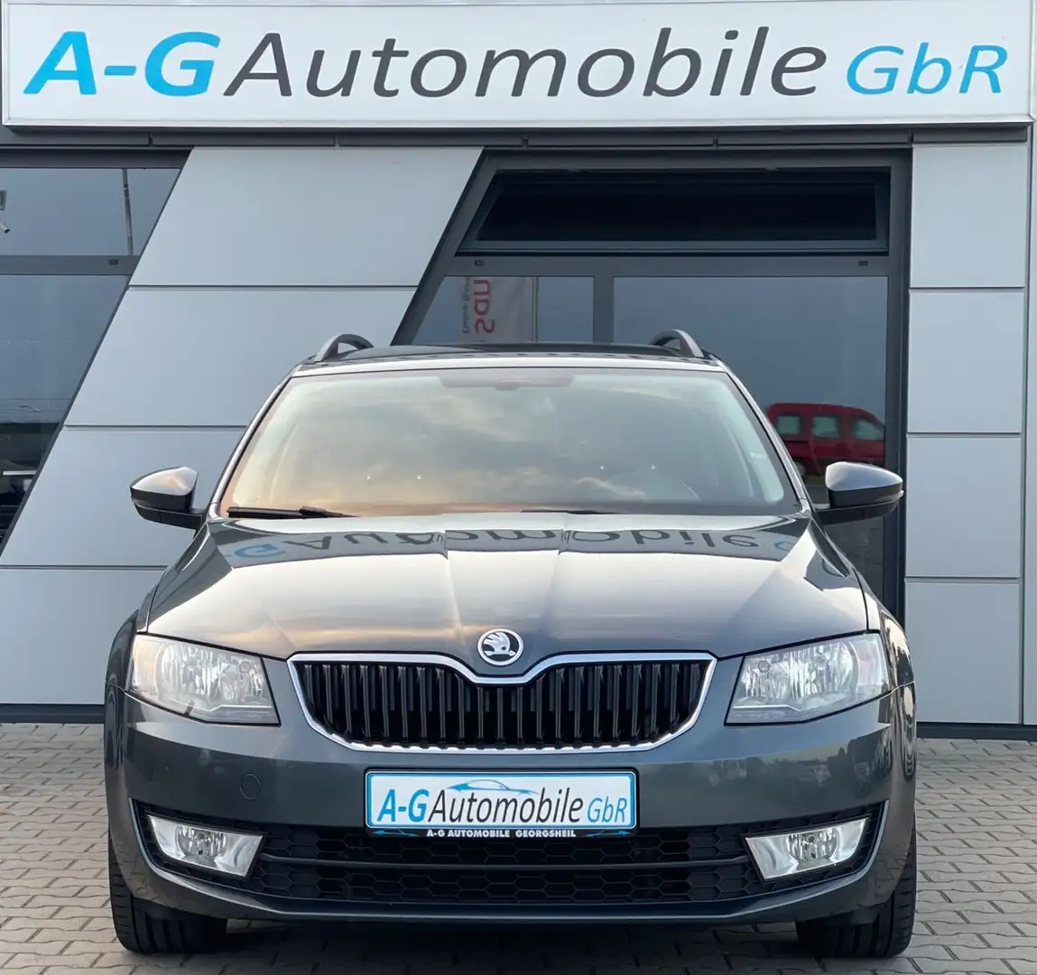 Skoda Octavia Combi Joy/ CarPlay/ Navi/  18"LM/ DAB Grau - 2