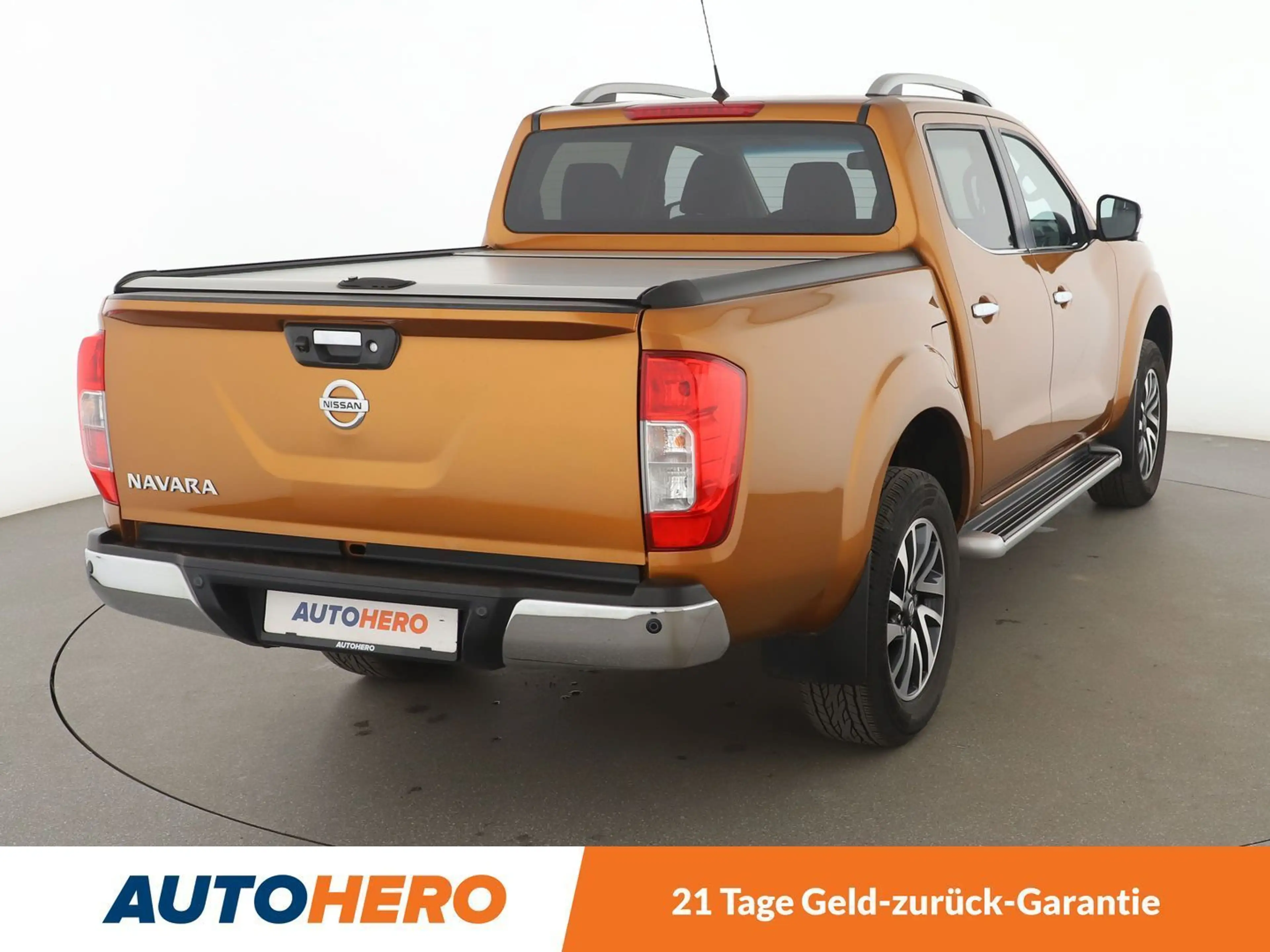 Nissan NP300 2.3 dCi Tekna Double Cab 4x4 *NAVI*LED*TEMPO*CAM* — photo 6