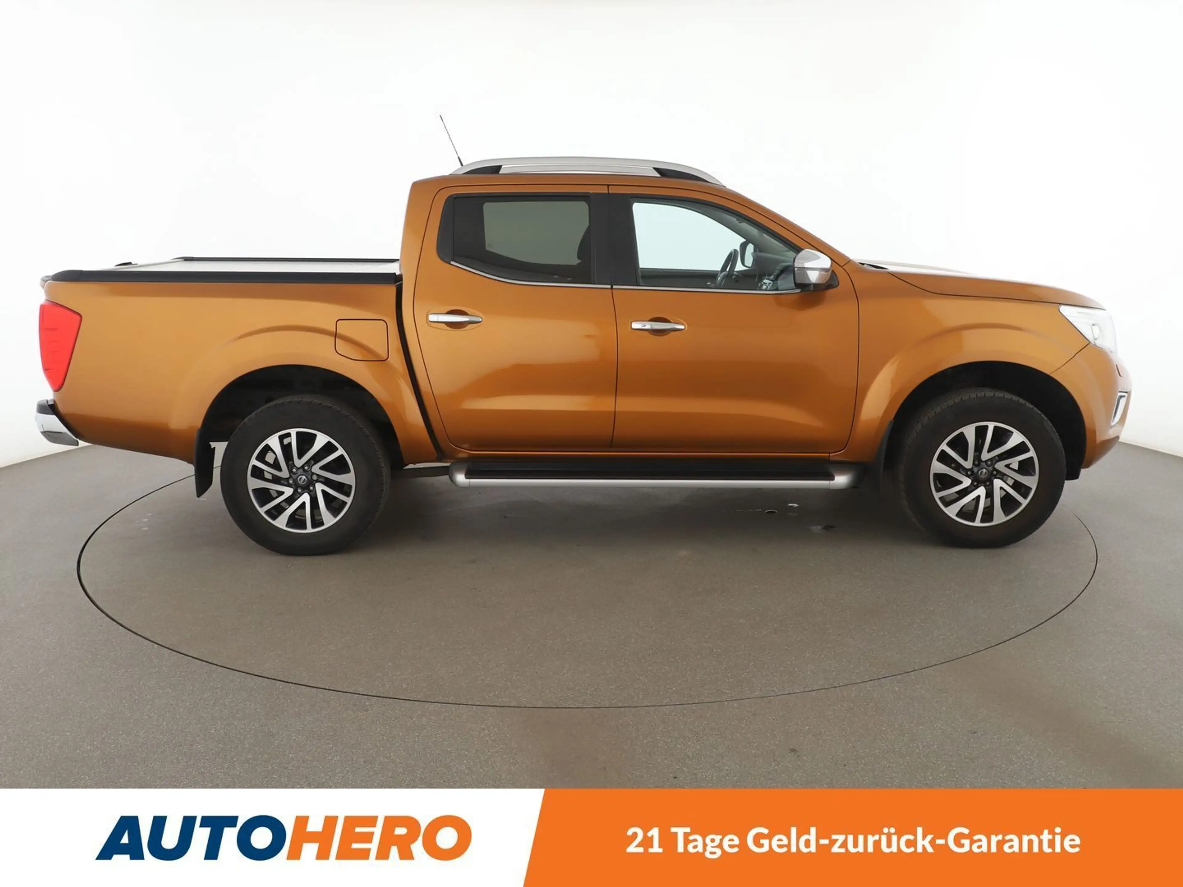 Nissan NP300 2.3 dCi Tekna Double Cab 4x4 *NAVI*LED*TEMPO*CAM* — photo 7