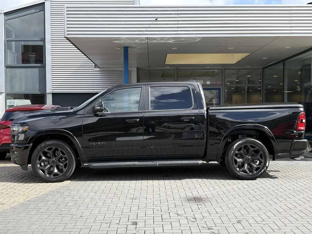 Dodge RAM 2024 — фото 15