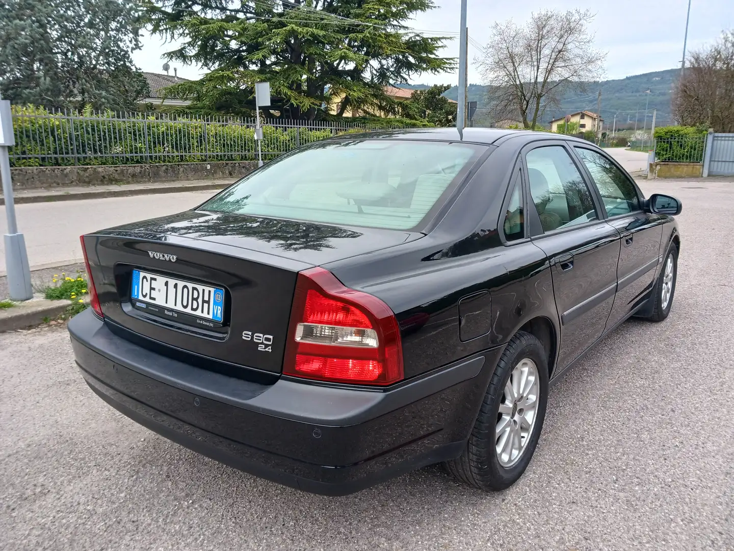 Volvo S80 S80 I 1998 2.4 c/CL,clima 170cv auto Noir - 1