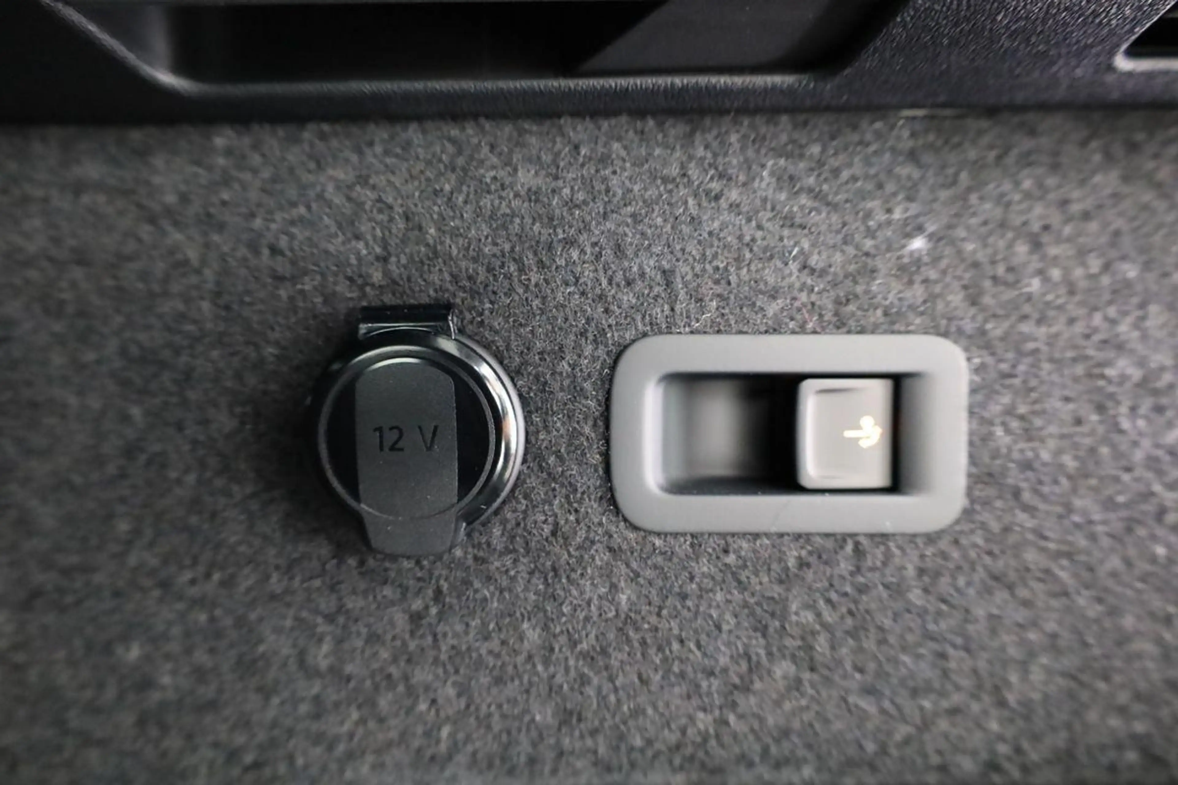 Skoda Kodiaq 2.0 TDI 142 kW 4x4 Sportline DSG Sportline, Pan... — photo 15