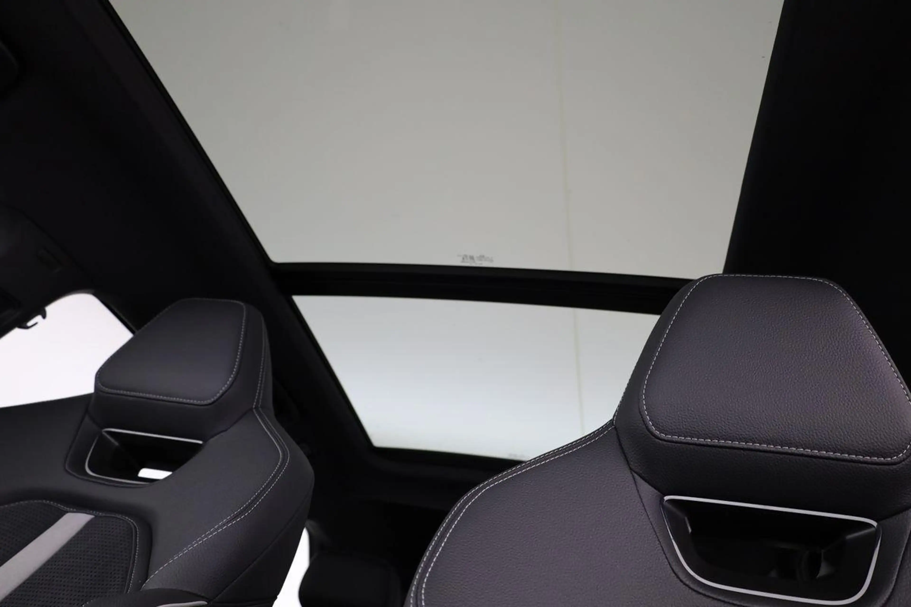 Skoda Kodiaq 2.0 TDI 142 kW 4x4 Sportline DSG Sportline, Pan... — photo 11