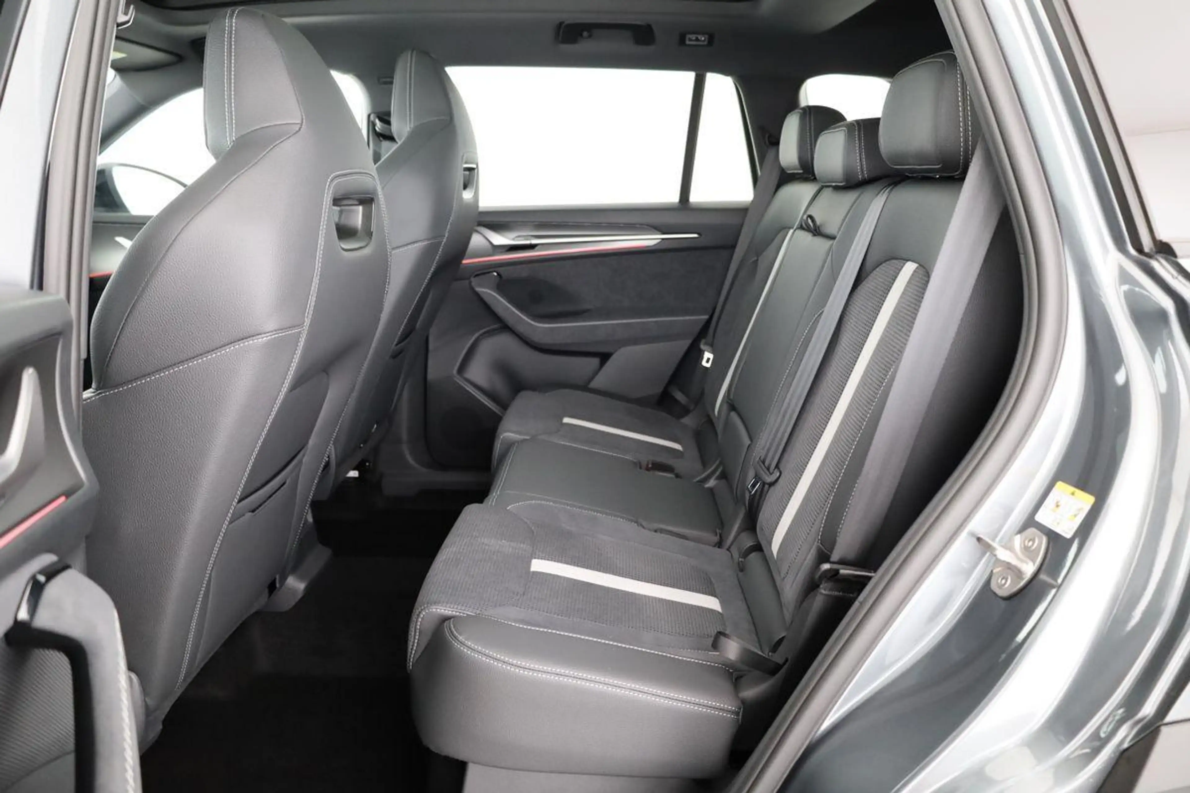 Skoda Kodiaq 2.0 TDI 142 kW 4x4 Sportline DSG Sportline, Pan... — photo 12