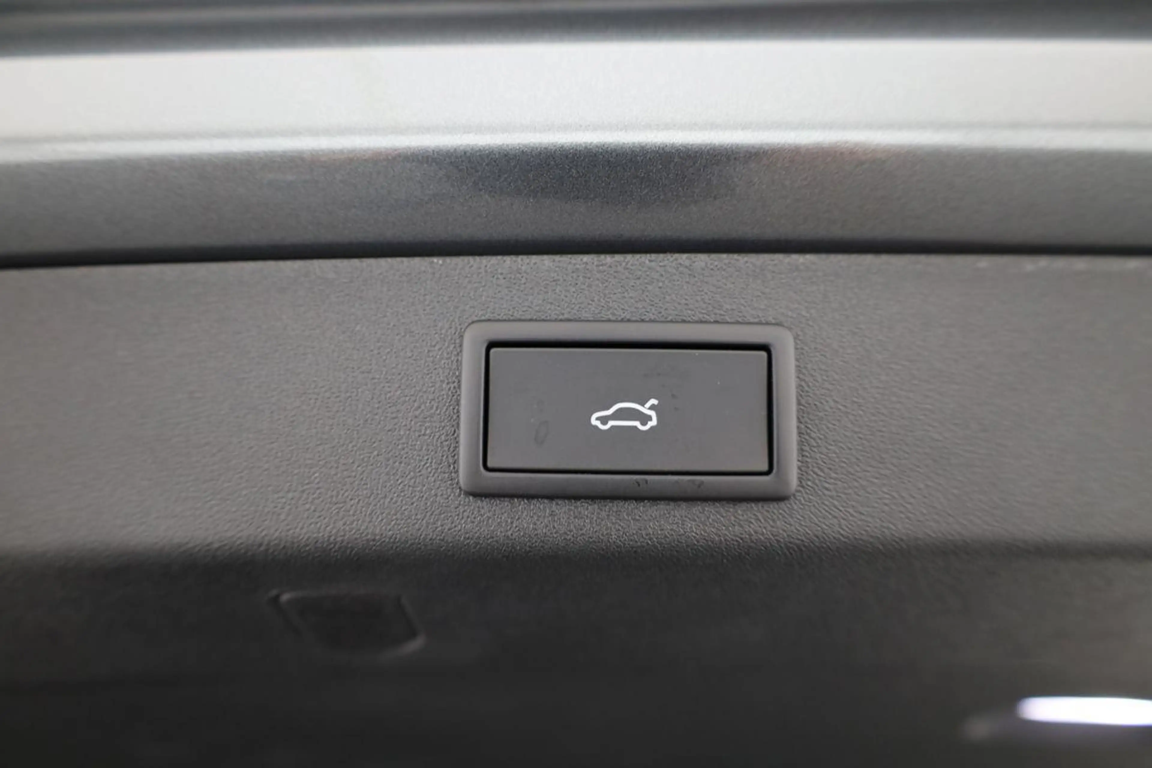 Skoda Kodiaq 2.0 TDI 142 kW 4x4 Sportline DSG Sportline, Pan... — photo 14