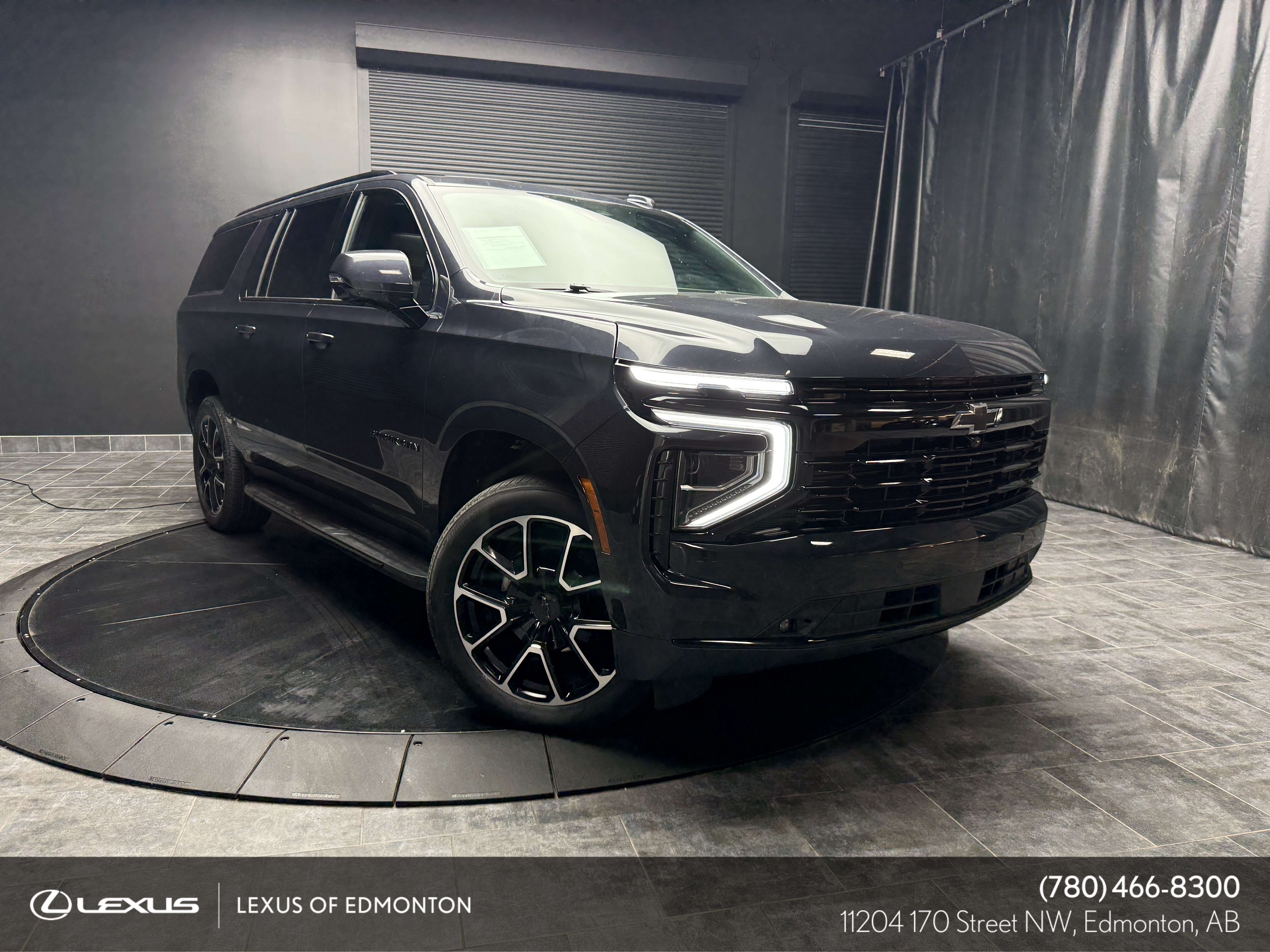 2025 Chevrolet Suburban RST