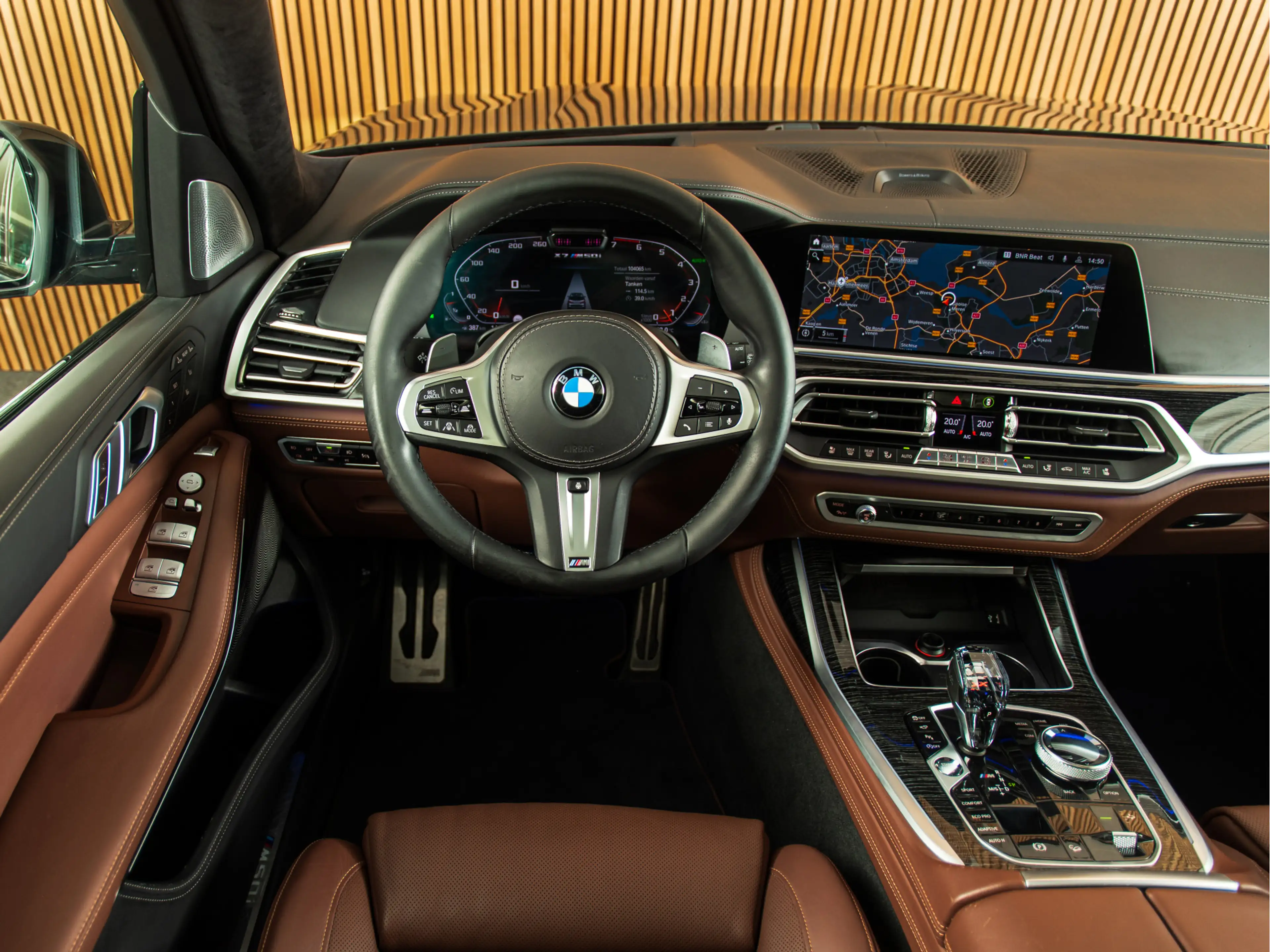 BMW X7 M50i M-SPORT | SKYLOUNGE | B&W | MASSAGE — photo 12
