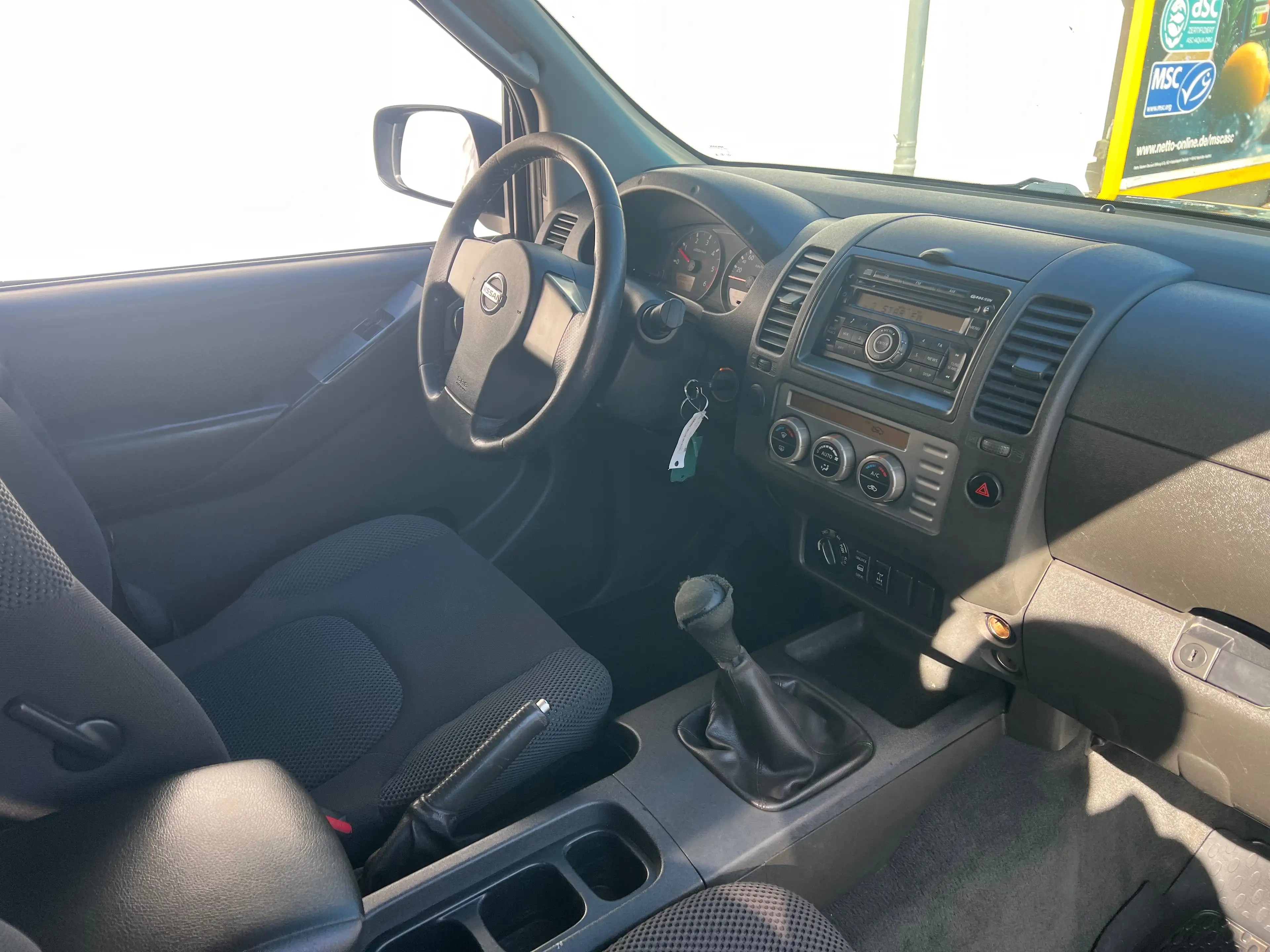 Nissan Navara Pickup KingCab Comfort 4X4 Klima 150.000KM — photo 9