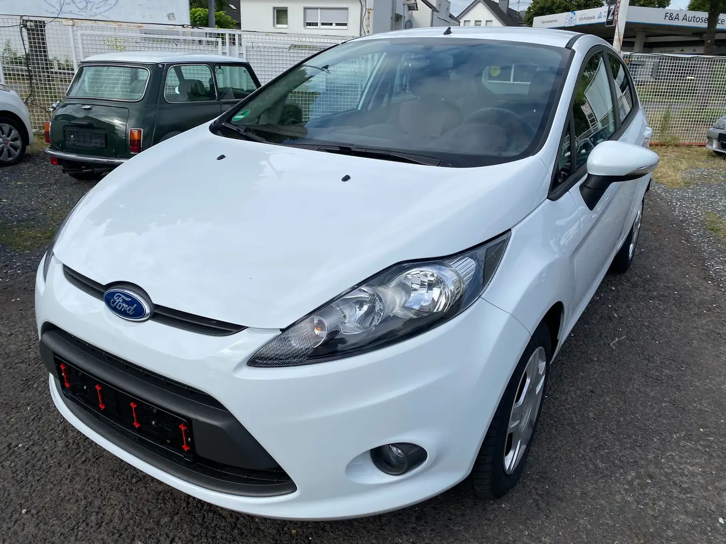 Ford Fiesta Trend NUR 69000KM Bianco - 1