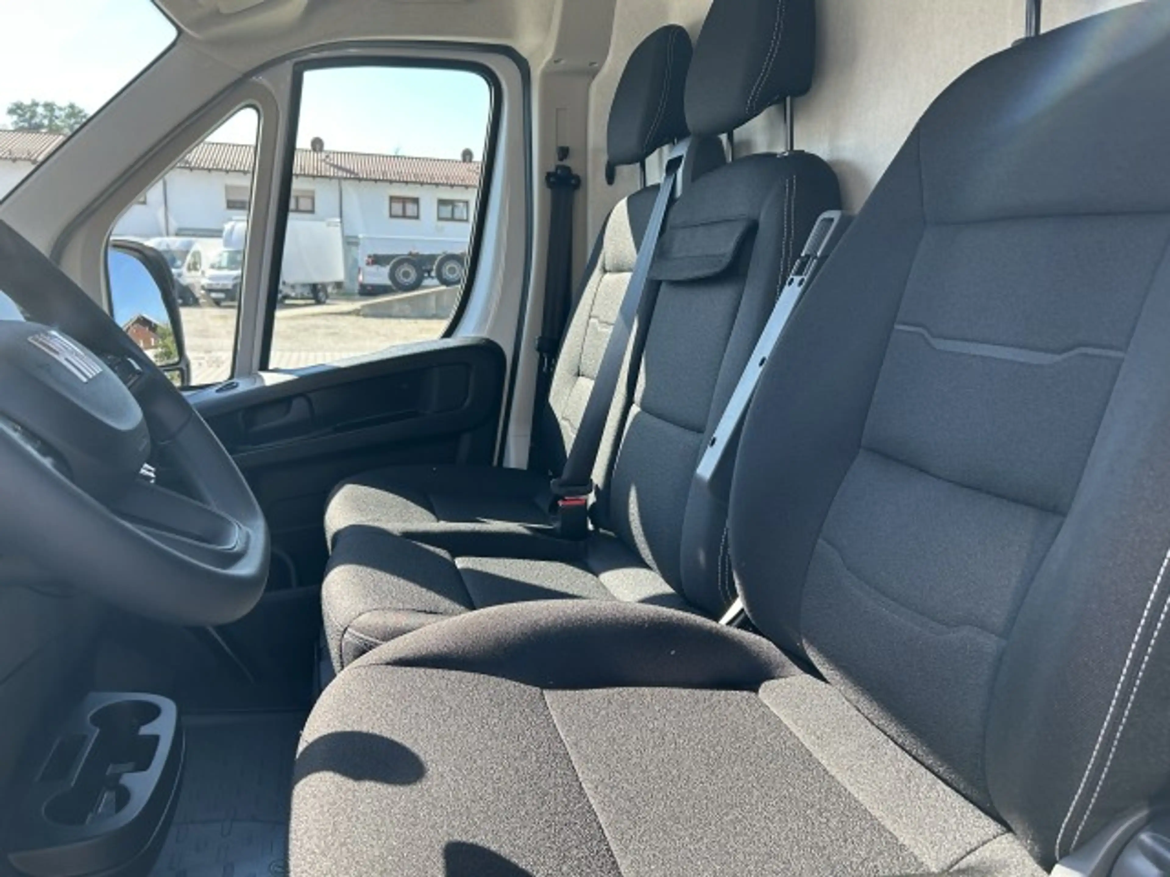 Fiat Ducato KASTENWAGEN MAXI 35 L3H2 140AT — photo 17