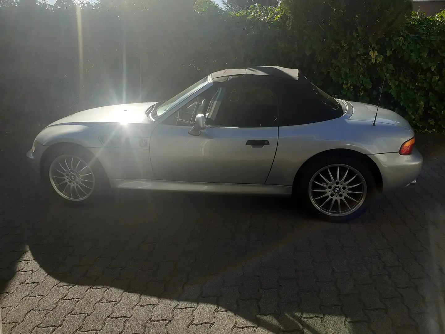 BMW Z3 Roadster 1.8, Alu 17", Hardtop, 3.Hand Silber - 1