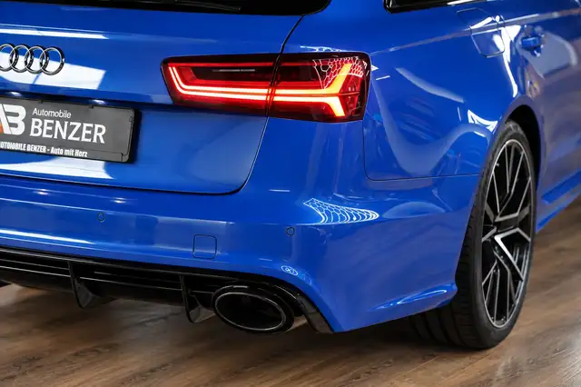 Audi RS6 view 13
