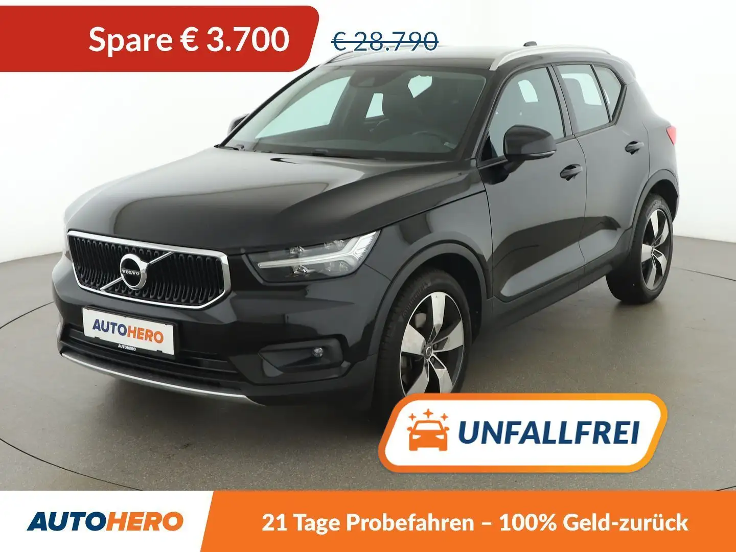 Volvo XC40 2.0 D4 Momentum AWD Noir - 1